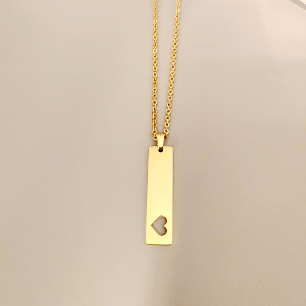 قلادة العيون